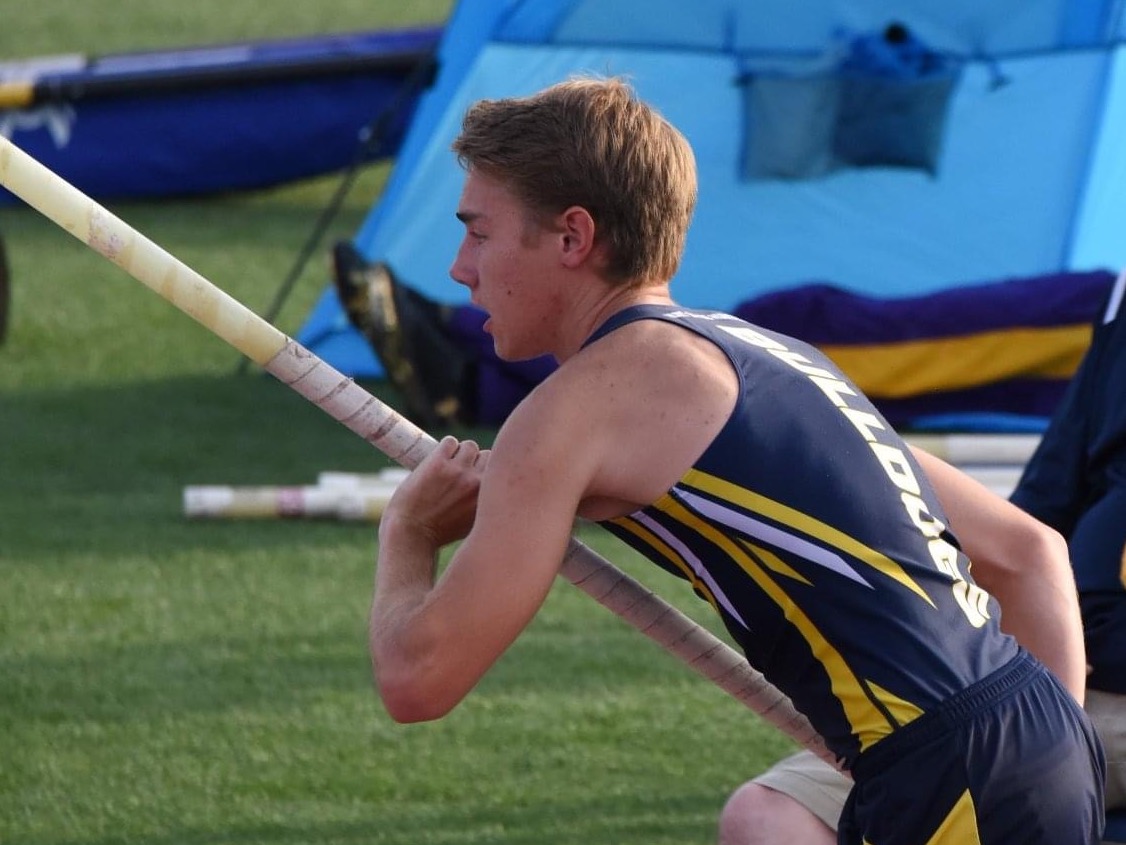 Standing tall Turlock pole vaulter makes school history with fifth